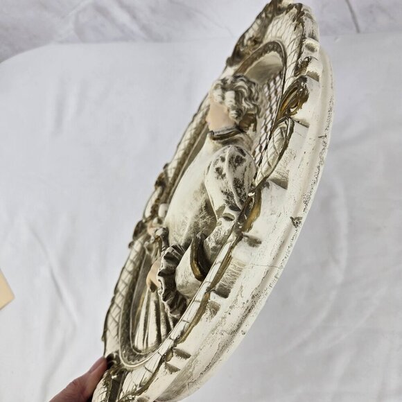 VTG Universal Statuary Co 1958 Chalkware Victorian Man Proposing Wall Hanging - Picture 7 of 11